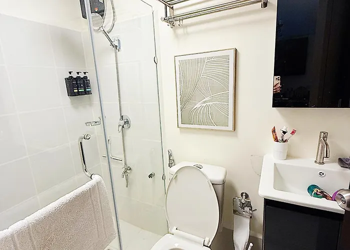 In Pasig-khairo Residences Aparthotel *